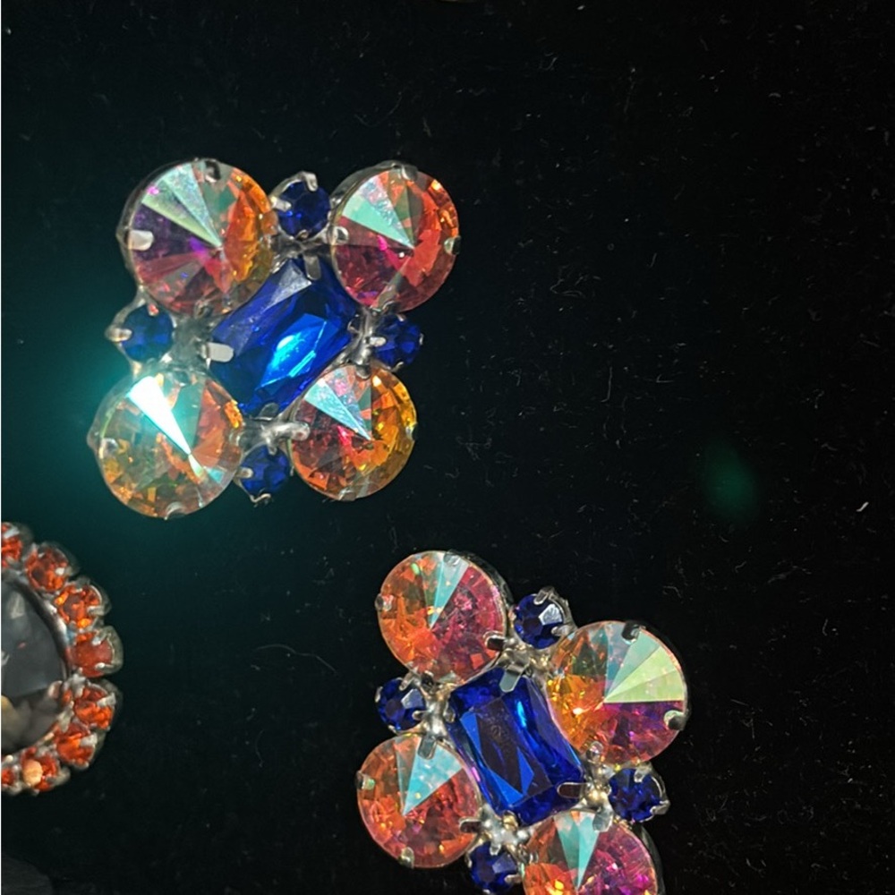 Elegant Multicolor Crystal Earnings and ring